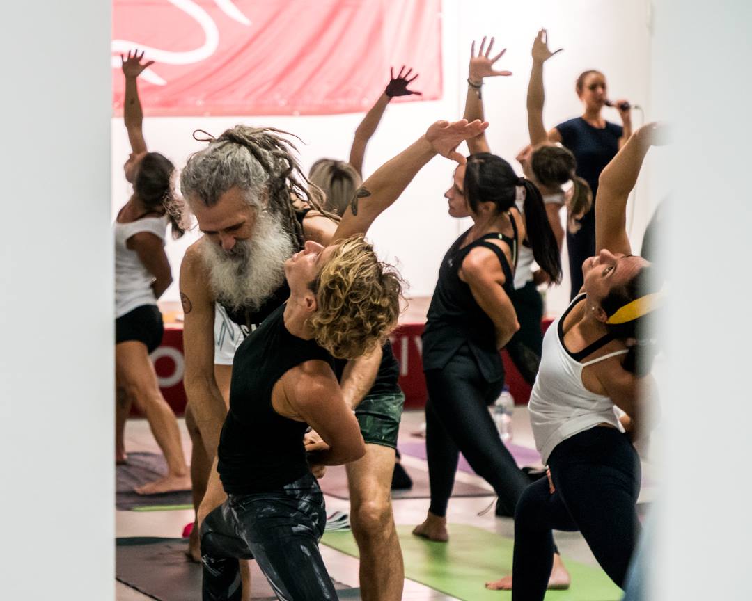 stewart-gilchrist-yoga